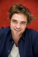 Robert Pattinson Longsleeve T-shirt #2233046
