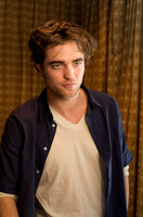 Robert Pattinson Longsleeve T-shirt #2233055