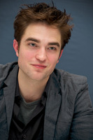 Robert Pattinson Longsleeve T-shirt #2244487