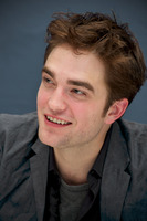 Robert Pattinson Longsleeve T-shirt #2244488