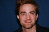Robert Pattinson Longsleeve T-shirt #2244494