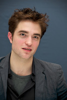 Robert Pattinson Longsleeve T-shirt #2244505