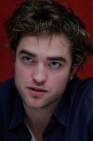 Robert Pattinson Longsleeve T-shirt #2252285
