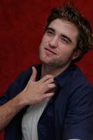 Robert Pattinson Longsleeve T-shirt #2252288