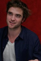 Robert Pattinson Longsleeve T-shirt #2252304