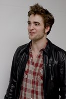 Robert Pattinson Longsleeve T-shirt #2288192