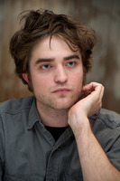 Robert Pattinson Longsleeve T-shirt #2288220