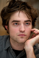 Robert Pattinson Longsleeve T-shirt #2288222