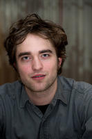Robert Pattinson Longsleeve T-shirt #2288265