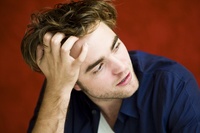 Robert Pattinson Longsleeve T-shirt #2288277