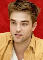 Robert Pattinson Longsleeve T-shirt #2309294