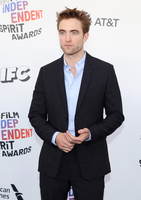 Robert Pattinson Longsleeve T-shirt #3178489