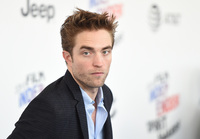 Robert Pattinson Longsleeve T-shirt #3178492