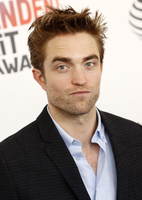 Robert Pattinson Longsleeve T-shirt #3178496