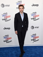 Robert Pattinson Longsleeve T-shirt #3178576