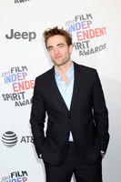 Robert Pattinson Longsleeve T-shirt #3178593