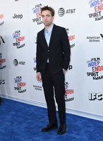 Robert Pattinson Longsleeve T-shirt #3178704