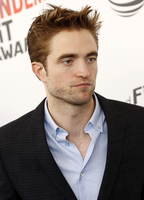 Robert Pattinson Longsleeve T-shirt #3178705