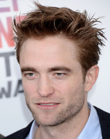 Robert Pattinson Longsleeve T-shirt #3178718