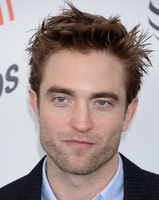 Robert Pattinson Sweatshirt #3178720