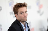 Robert Pattinson Longsleeve T-shirt #3178721