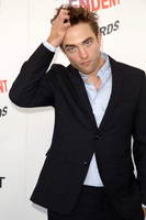 Robert Pattinson Longsleeve T-shirt #3178842