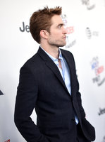 Robert Pattinson mug #G1420961