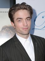 Robert Pattinson Longsleeve T-shirt #3318477