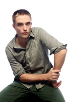 Robert Pattinson Longsleeve T-shirt #3660494