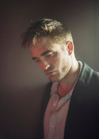 Robert Pattinson Longsleeve T-shirt #3660502