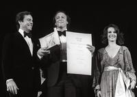 Robert Wagner longsleeve t-shirt #2606994