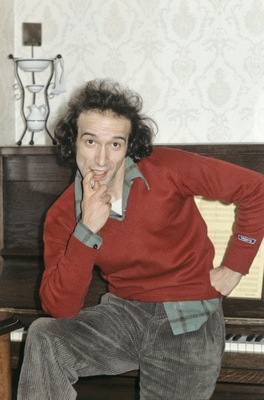 Roberto Benigni posters