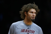 Robin Lopez Longsleeve T-shirt #3421298