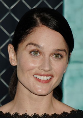 Robin Tunney puzzle 1362455
