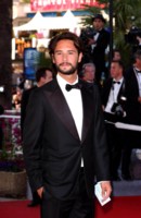 Rodrigo Santoro t-shirt #1366604