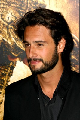 Rodrigo Santoro posters