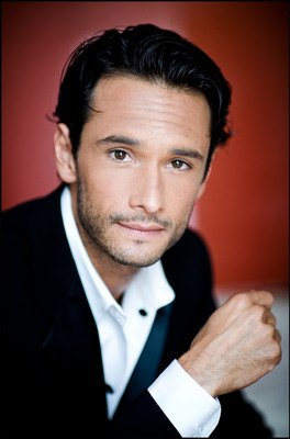 Rodrigo Santoro posters