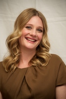 Romola Garai t-shirt #2224344