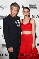 Rooney Mara Longsleeve T-shirt #2780499