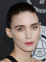 Rooney Mara Longsleeve T-shirt #2976103