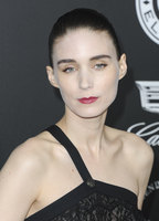 Rooney Mara Longsleeve T-shirt #2976112