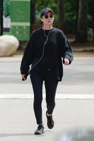 Rooney Mara Longsleeve T-shirt #3294277