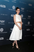 Rooney Mara Longsleeve T-shirt #3804639