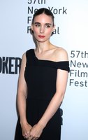 Rooney Mara Longsleeve T-shirt #3883263