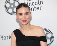 Rooney Mara Longsleeve T-shirt #3883329
