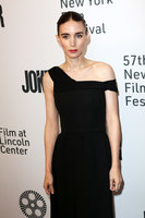 Rooney Mara Longsleeve T-shirt #3883338