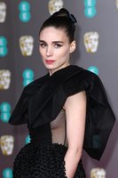 Rooney Mara Longsleeve T-shirt #3930375