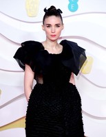 Rooney Mara Sweatshirt #3930437