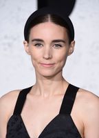 Rooney Mara Longsleeve T-shirt #3930451