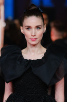 Rooney Mara Longsleeve T-shirt #3930565